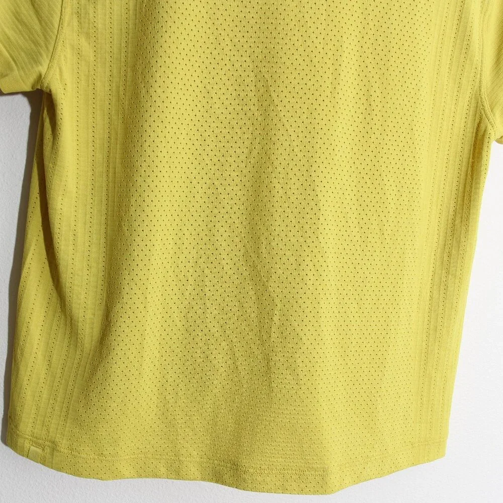 Lululemon Train to Be Short Sleeve Shirt Soleil / Soleil Yellow Silverescent 6